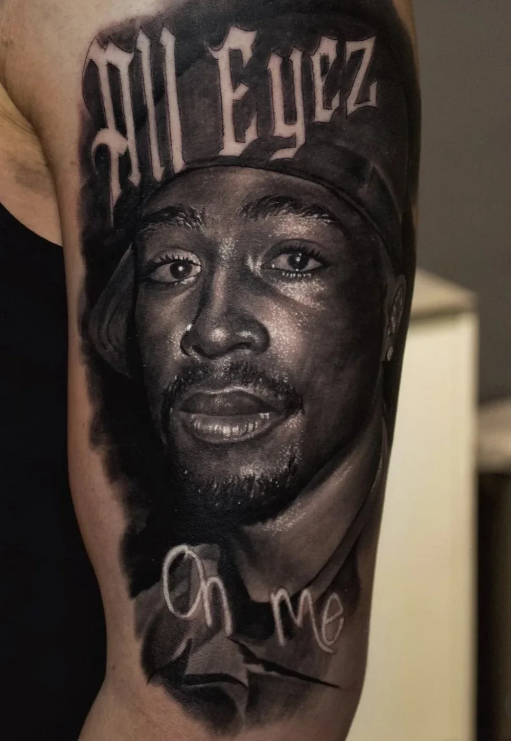 All Eyez On Me, upper arm, black and grey realism